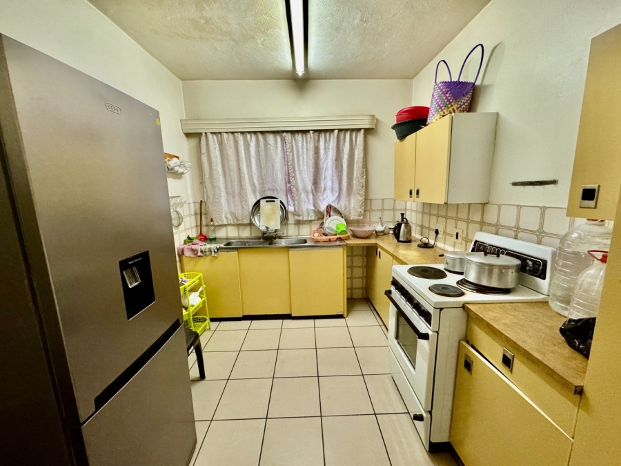 2 Bedroom Property for Sale in Potchefstroom North West